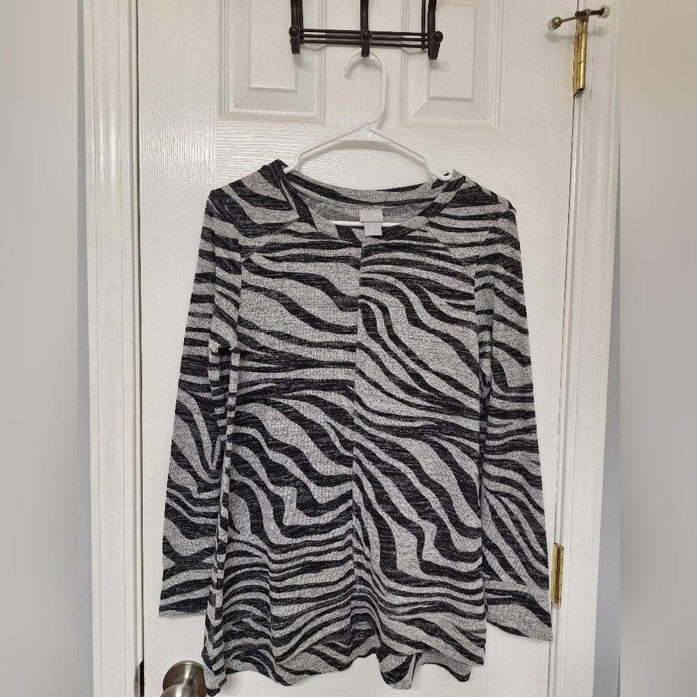Chicos Zenergy Top Size Small Zebra Print Like New Soft Casual‎ Comfortable